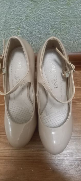 Туфли , одевались 1 раз