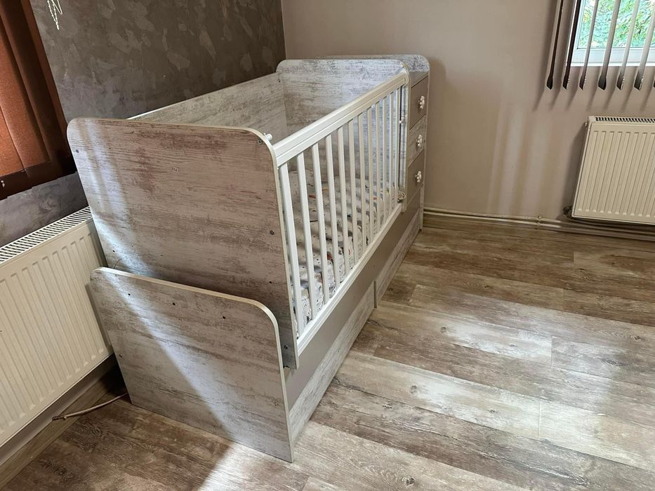 Детско легло