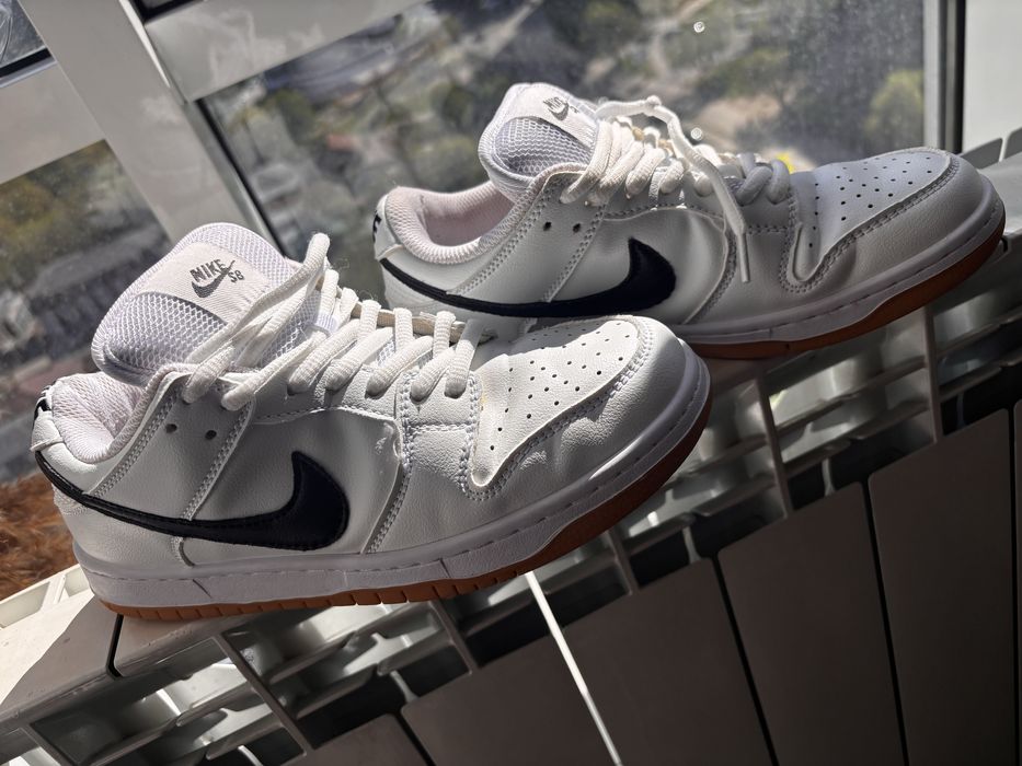 Продам кроссовки Nike