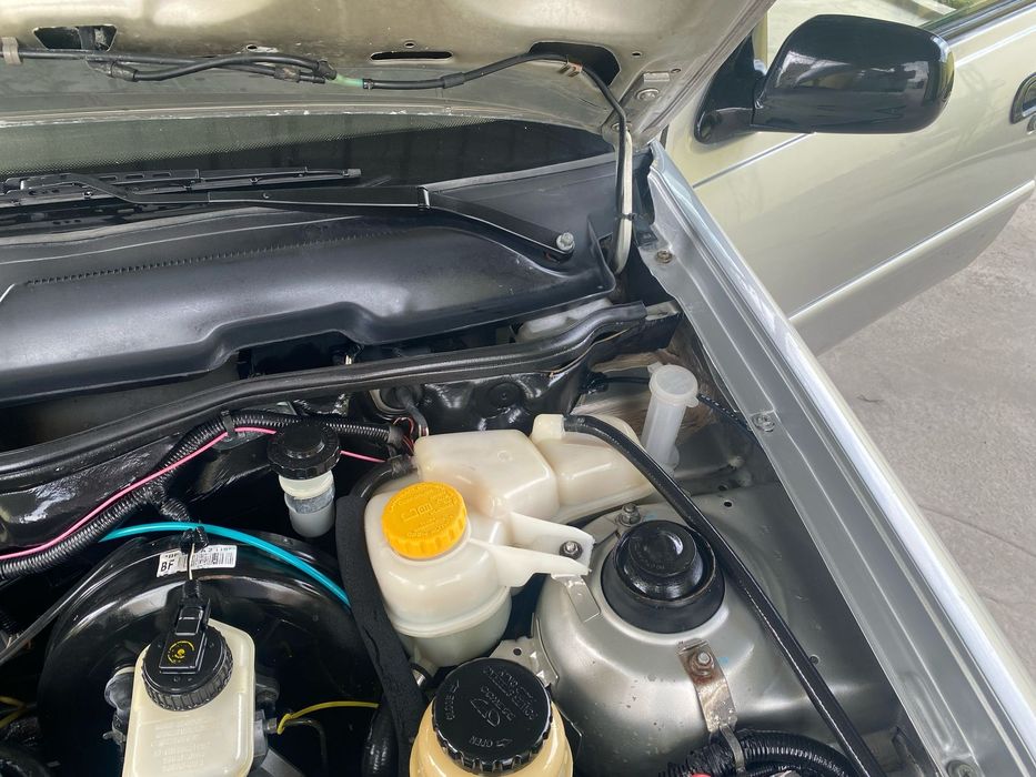 Автомобиль daewoo nexia