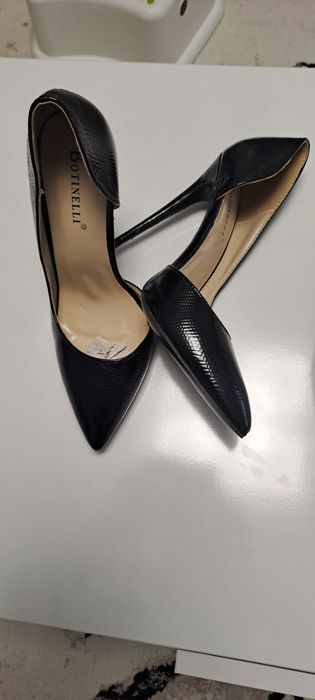 Pantofi dama marimea 37