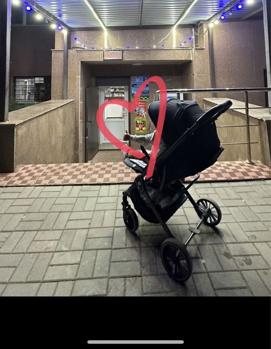 Продам коляску прогулочная