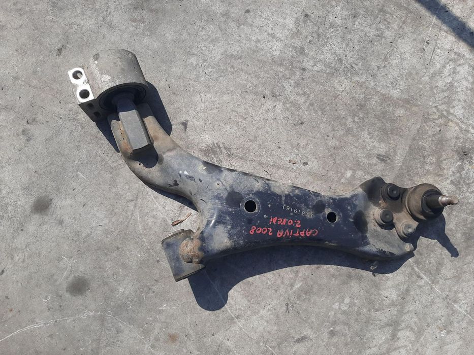 brat bascula stanga fata 2.0 d  chevrolet captiva 2008 96819161