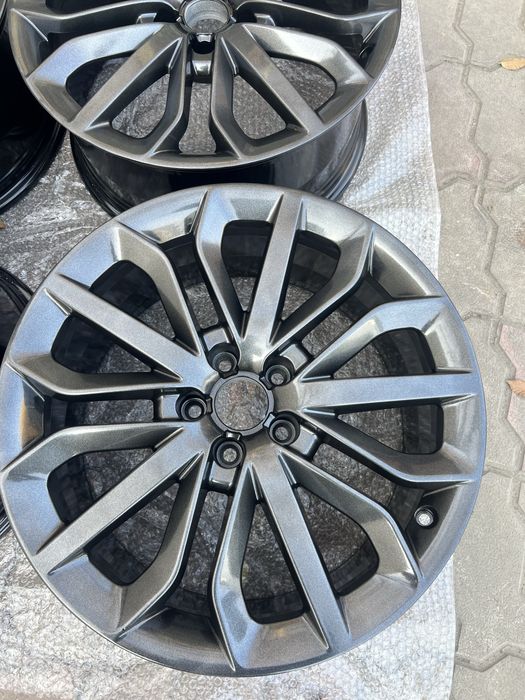 Диски от ауди оригинальные R19 5X112 ET
