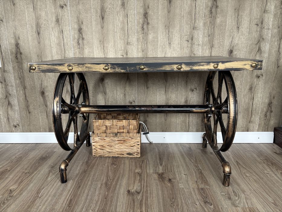Бюро в shabby chic стил