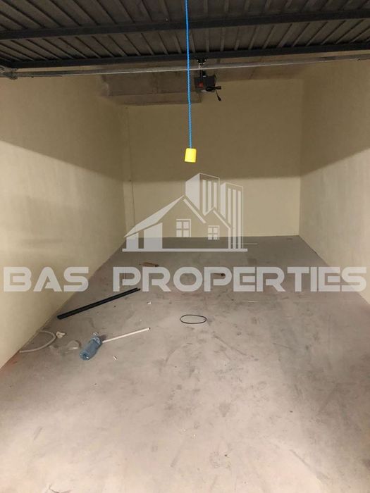 Продава се Тристаен апартамент в София, Банишора - 108 кв.м за 1148 €/кв.м - Снимка #8