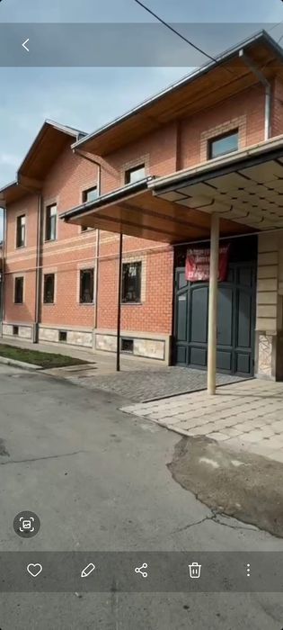 Евродом Сергели 7.5 соток 7 комнат 3 уровня