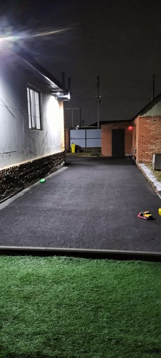 Продам два дома на одном участке