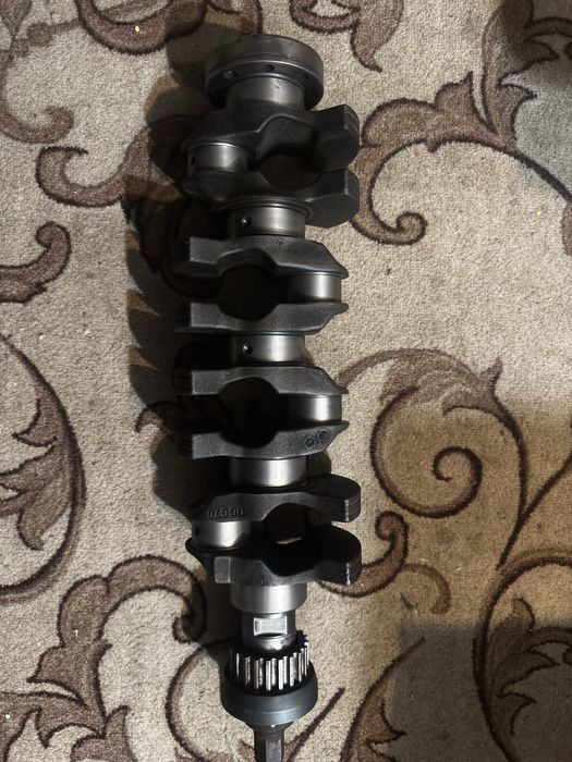 Продам коленвал бмв