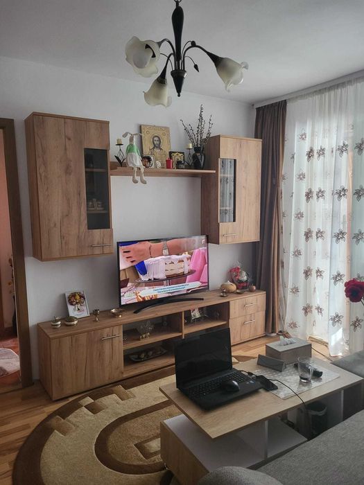 Apartament 3 camere, parter înalt,50mp – str. Alexandru cel Bun, Vaslui