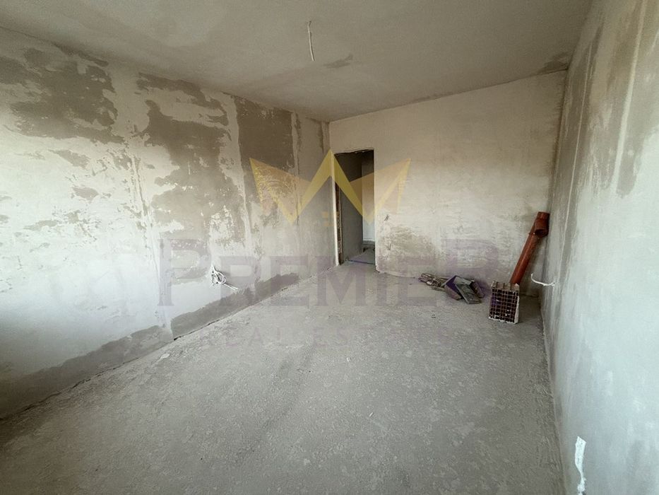 Продава се Двустаен апартамент в Варна, Виница - 54 кв.м за 1315 €/кв.м - Снимка #1