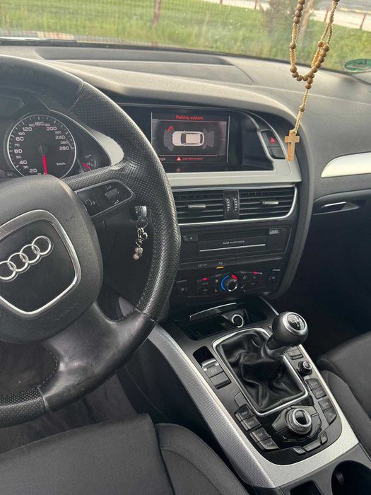 AUDI A4 Avant 2010 — imagine 3