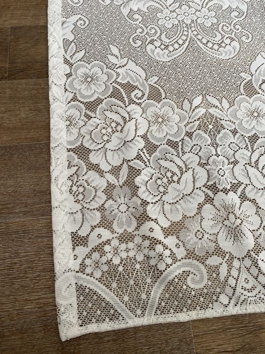 Тюль  ( 174 на 240 )