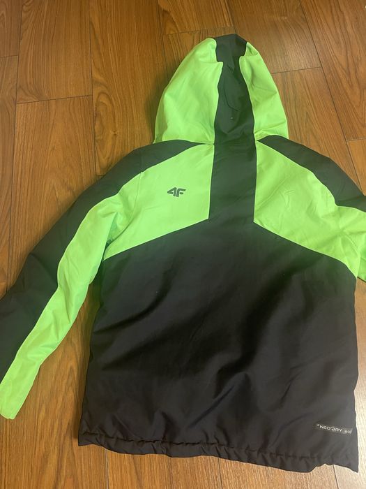 Costum de schi 4F membrana Neodry 8000 marimea 158