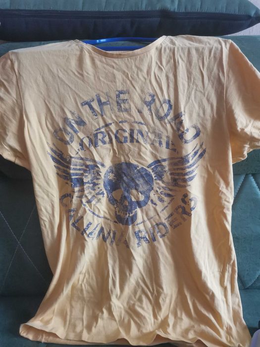 Продам футболки, майки, джинсы