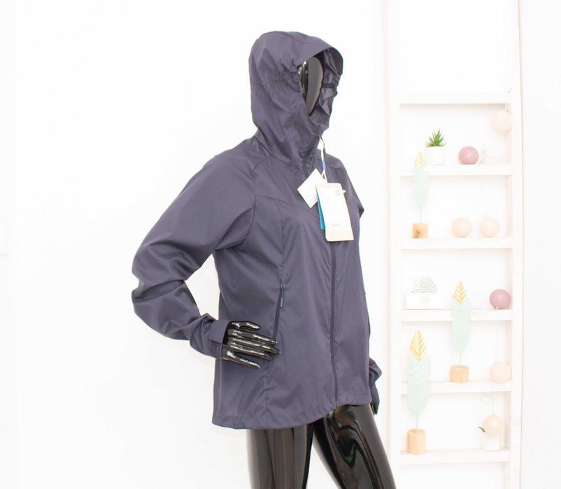 BERGANS Microlight Jacket дамско яке много тънко с качулка ветровка М ново