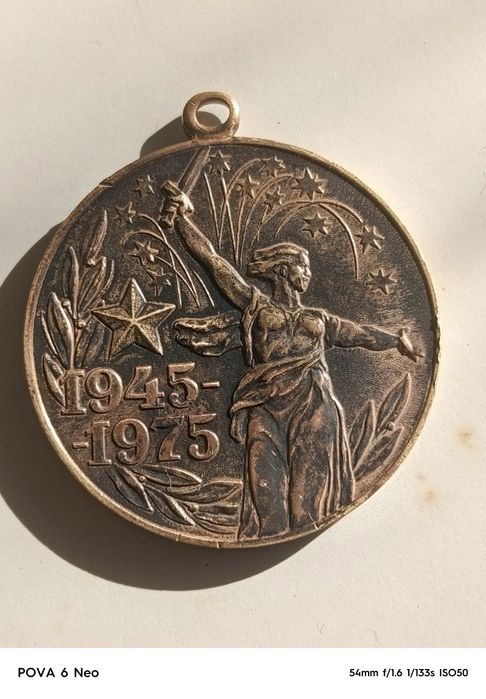 Kaleksaner uchun pul zaril