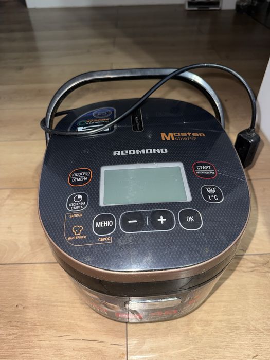 Мультиварка Redmond RMC-250 MasterChef