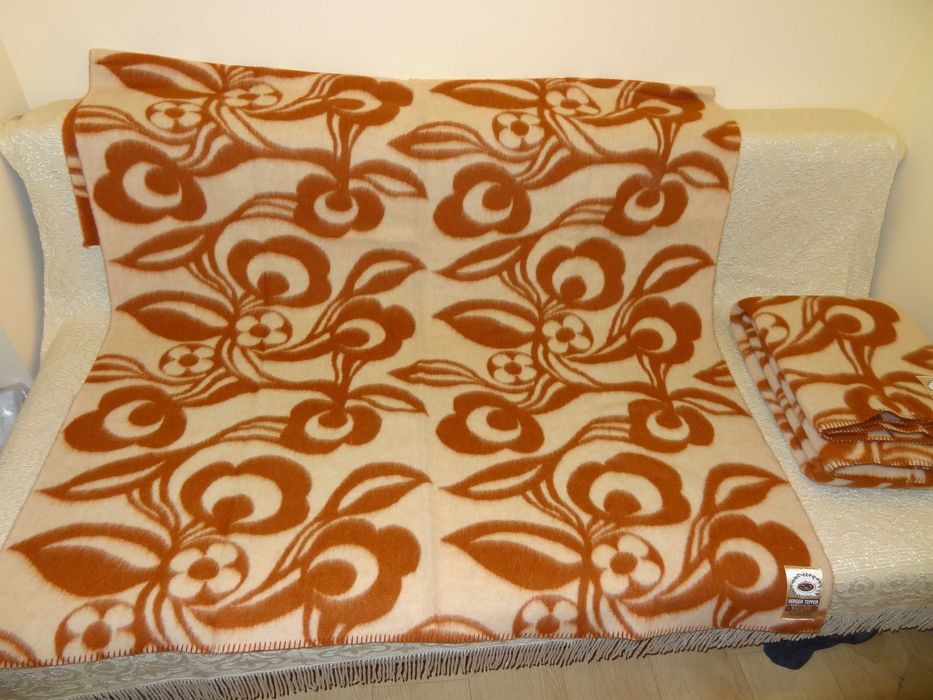 Продавам вълнено одеяло, ново, BERGER TEPPER -2 броя, норвежки