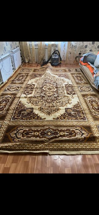 Продам ковер , самовывоз