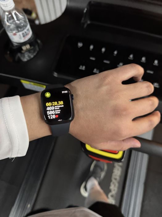 Apple watch 8 44mm