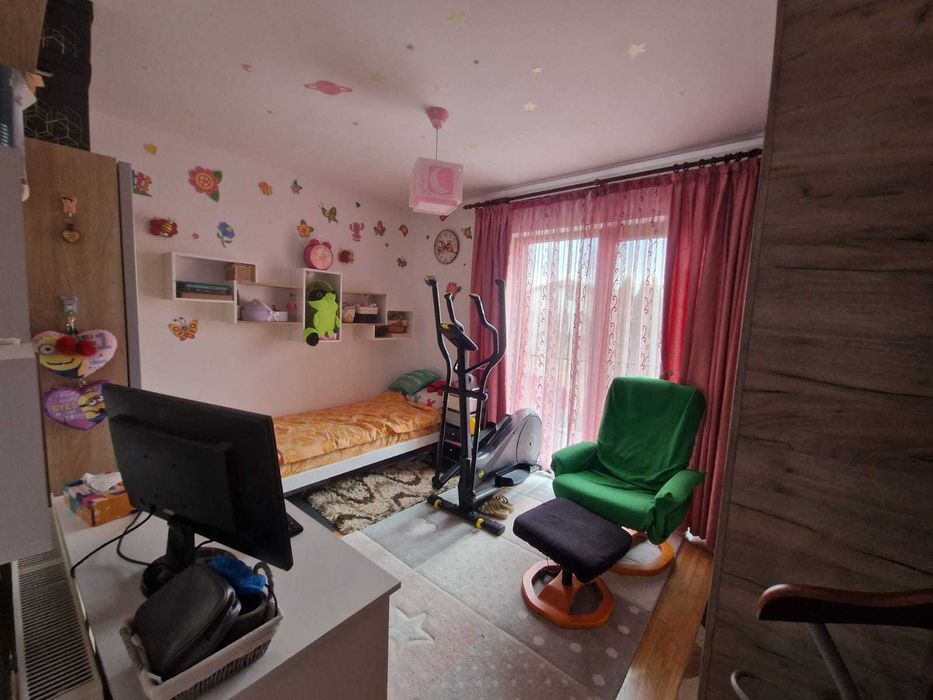 PF vand Casa duplex 5 camere la cheie 180mp + teren 250 mp str iazului