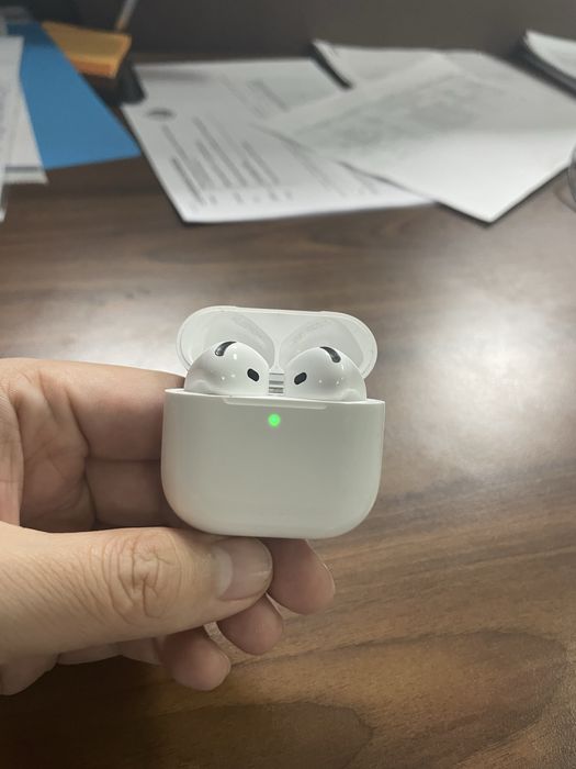 Air pods 4 оригинал