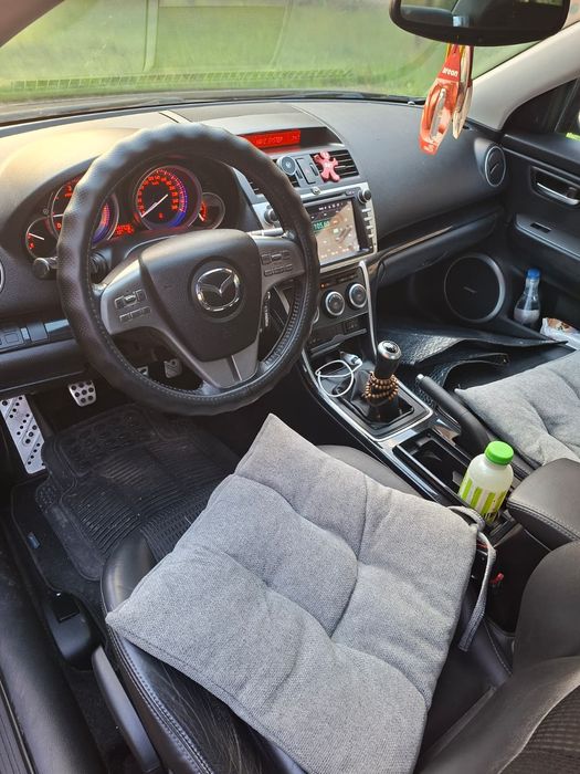 De vanzare Mazda 6 2.0