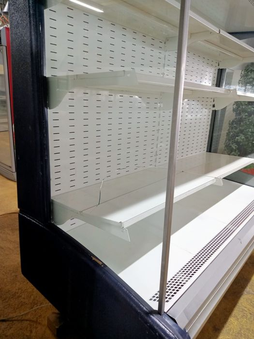 Холодильник пристенный, холодильник горка , холодильник для молочки ,