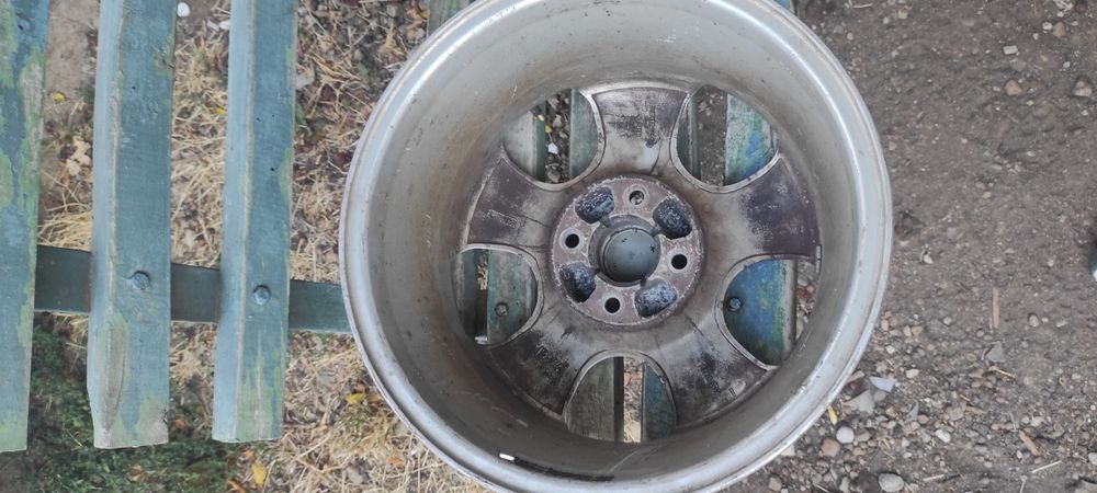 Продавам Джанти за Опел.