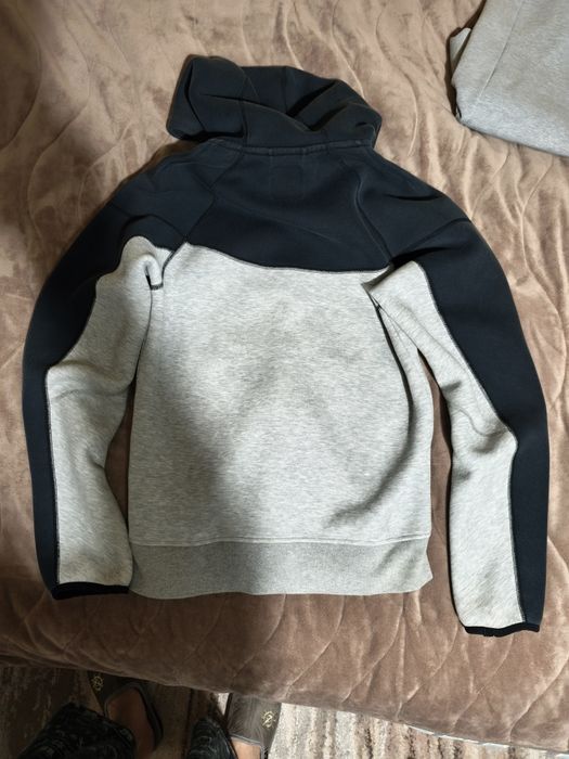 Nike tech fleece