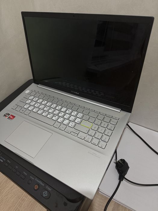 Asus Vivobook ноутбук