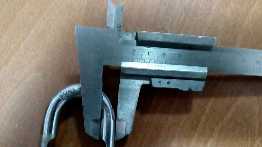 Стоманени маркови катинари ,AMERICAN LOCK;LOCK WOOD AUSTRAL