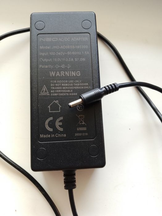 Зарядное устройство от ноутбука Neo