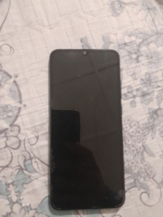 Продаётся  телефон самсунг