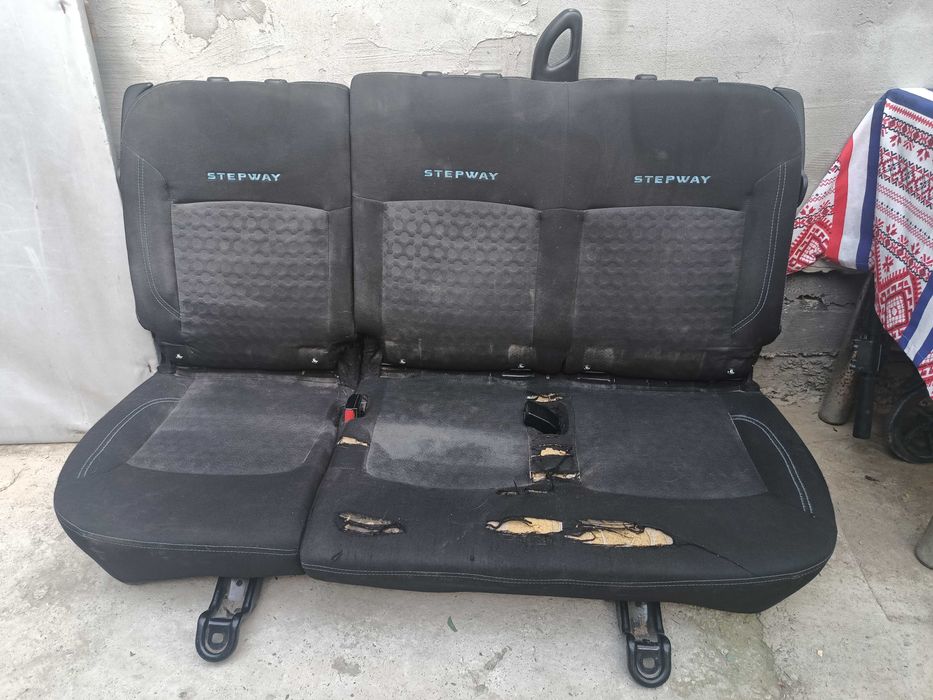 Canapea spate Dacia Stepway