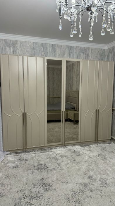 Спальный гарнитур