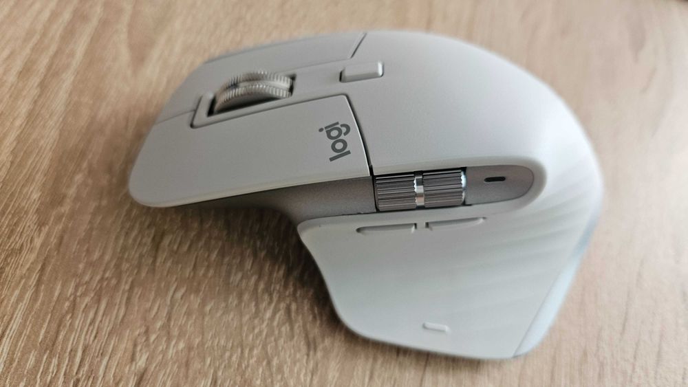 мишка Logitech MIX MASER 3S