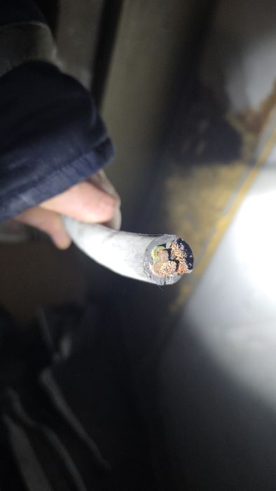 Продам кабель силовой КГ 3*25+1*16