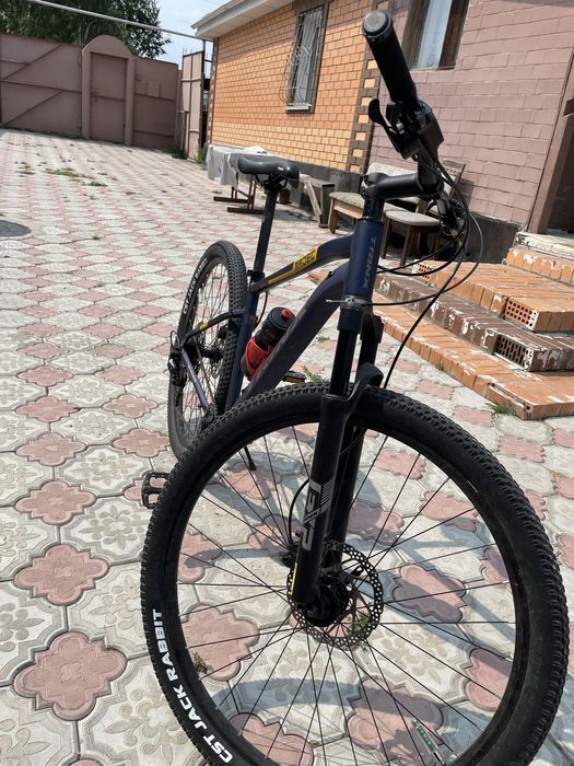 Продам велосипед    TRINX M1200 PRO.