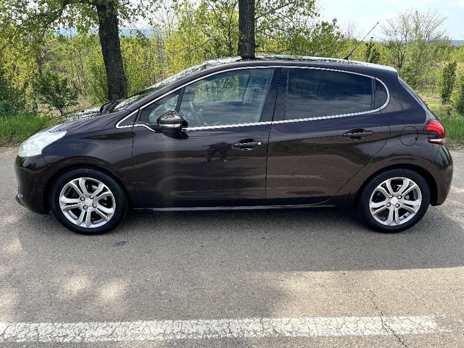 PEUGEOT 208 2013 — imagine 2