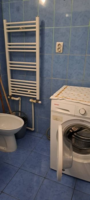 Închiriez apartament