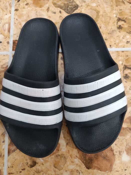 Детски бутонки Адидас 36номер