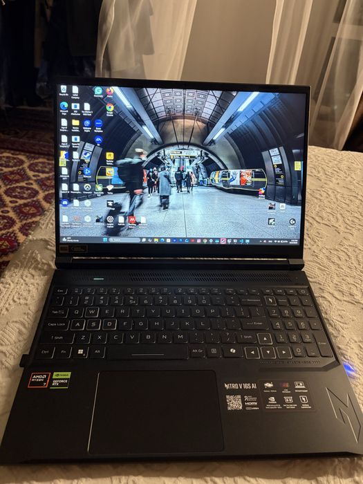Acer Nitro v16 RTX 5070