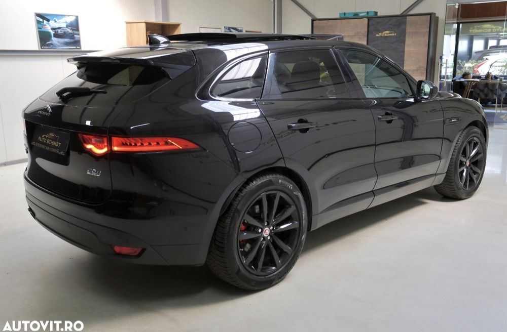 Jaguar F pace R sport