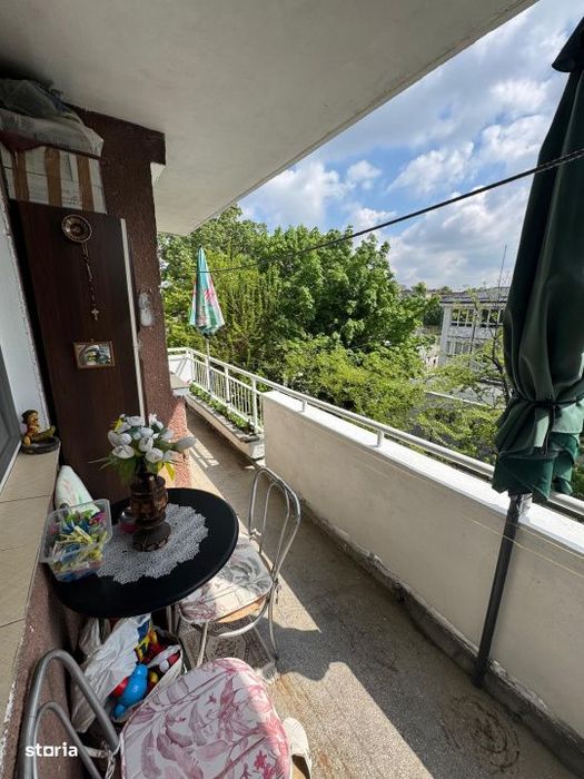 Apartament cu 3 camere, 61 mp, Calea Bucuresti