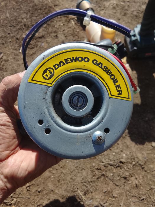 На запчась 2 котла baxi. Daewoo