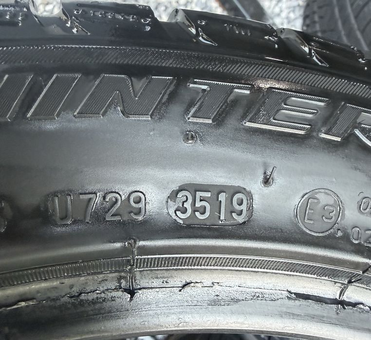 2бр 215/45/16 на 6мм с 19дот Пирели