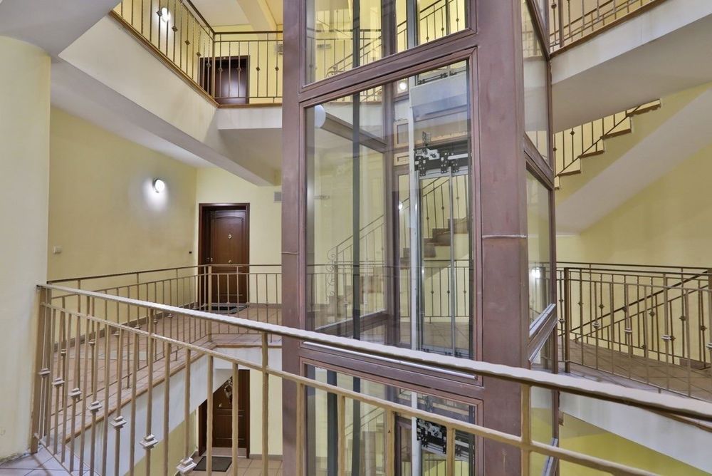 Дава се под наем Тристаен апартамент в София, Витоша - 125 кв.м за 1090 € - Снимка #5