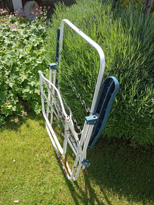 Продавам шезлонги